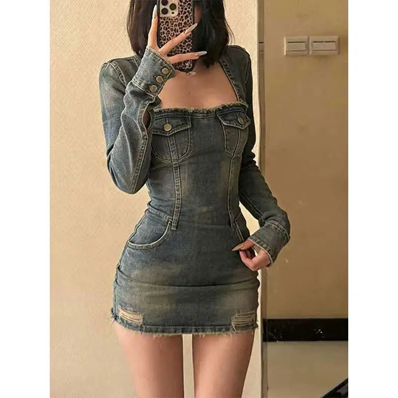 2026 Summer Fashion Temperament Long Sleeve Denim Dress Female American Spice Girl Retro Slim Buttocks Short Skirt