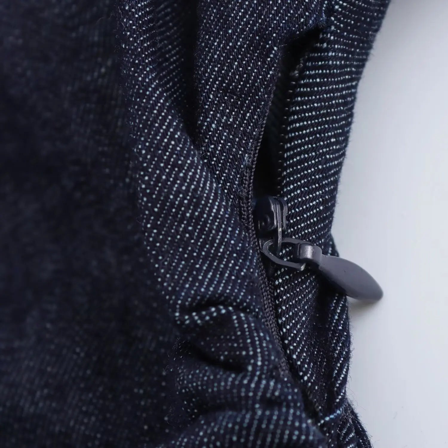 ETJ 2026  Spring New 1975 series denim MIDI dress with lapel side zipper fashion wrinkle waist slim elegant dress
