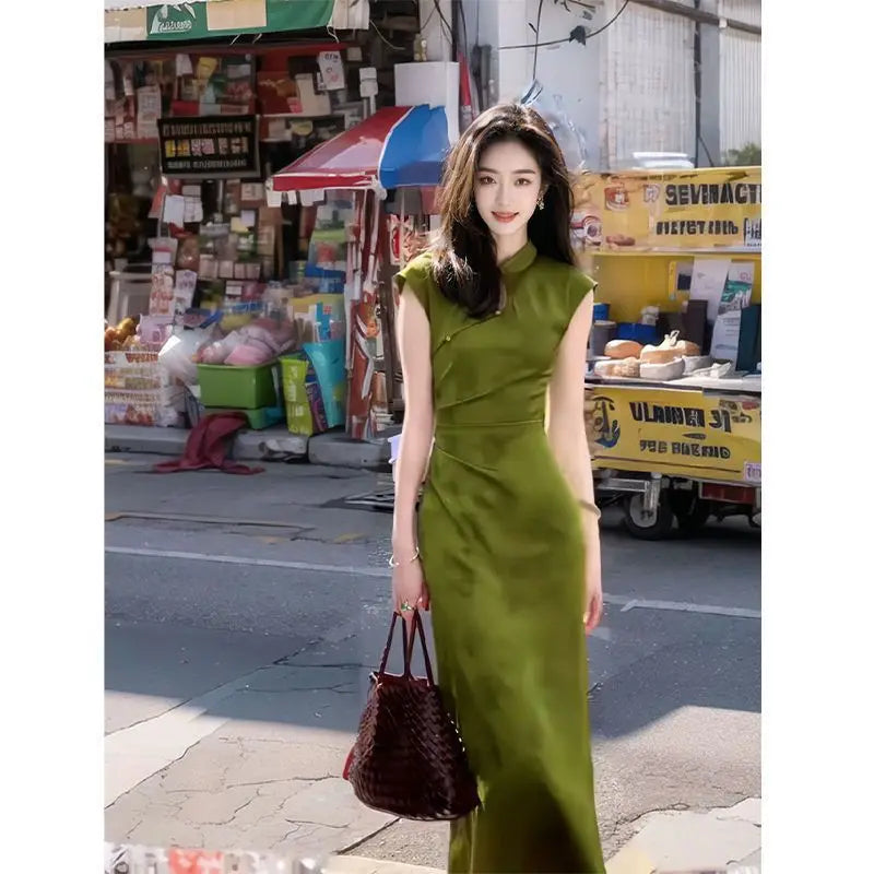2026 New Green Chinese Style Cheongsam Vintage S To XXL Sleeveless Qipao Women Elegant Evening Long Dress High Quality
