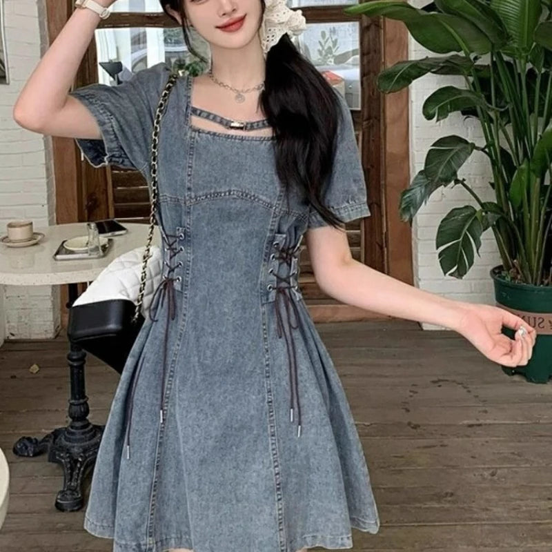 Women's French Style Denim Dress 2026 Summer New Arrival Vintage Wash Waist Tuck Belly Cover Bubble Sleeve Casual Mini Dress