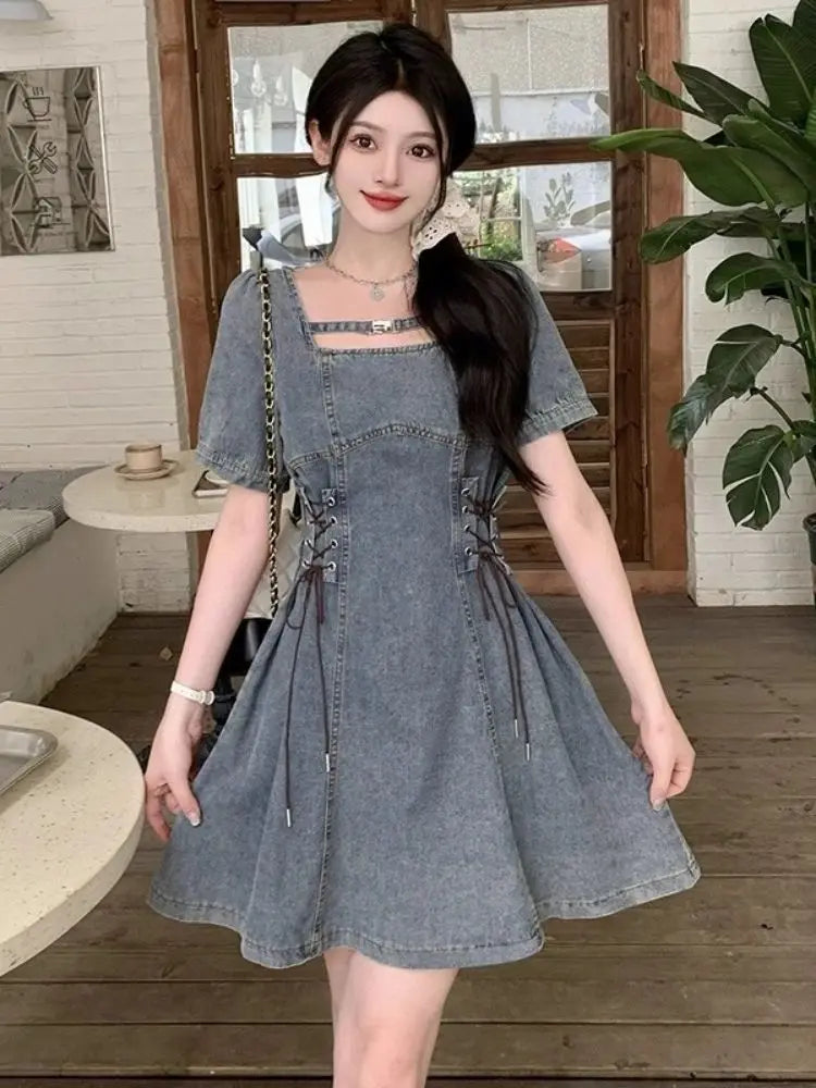 Women's French Style Denim Dress 2026 Summer New Arrival Vintage Wash Waist Tuck Belly Cover Bubble Sleeve Casual Mini Dress