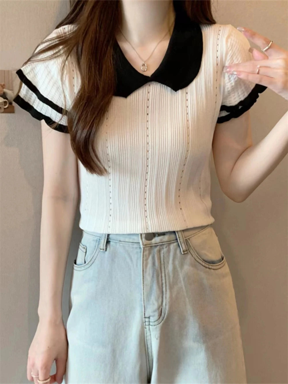 POLO  Sweater collar contrasting short sleeved knitted sweater for women's summer new unique and chic casual versatile top
